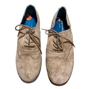 Cynthia Rowley Neutral Suede Lace-Up Oxfords 9.5 | Capsule Wardrobe